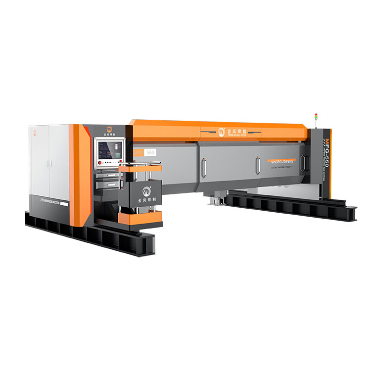 In che modo le macchine da taglio laser rivoluzionano la produzione moderna?